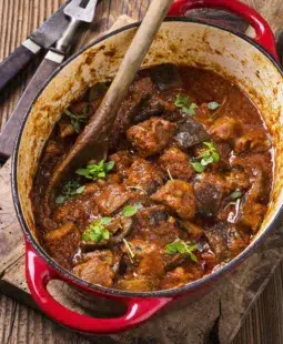 easy south african lamb neck potjie