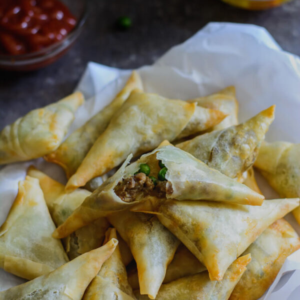 Easy Traditional Samoosas | South African Samoosas